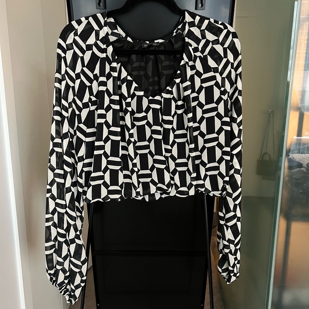 Black and White Geometric Blouse